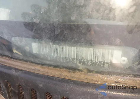 2004 GMC Sierra 1500 Sle z USA, uszkodzony, nr VIN 2GTEC19V341136571